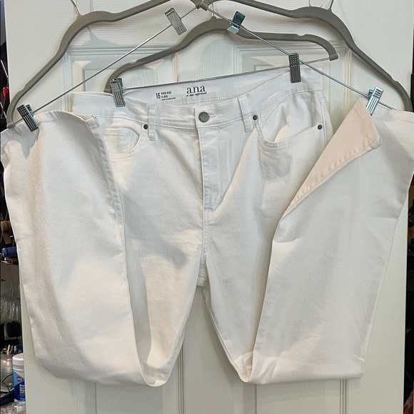 a.n.a High-Rise Flare White Jeans 16 Tall 31” Inseam pockets front and back - Picture 13 of 13